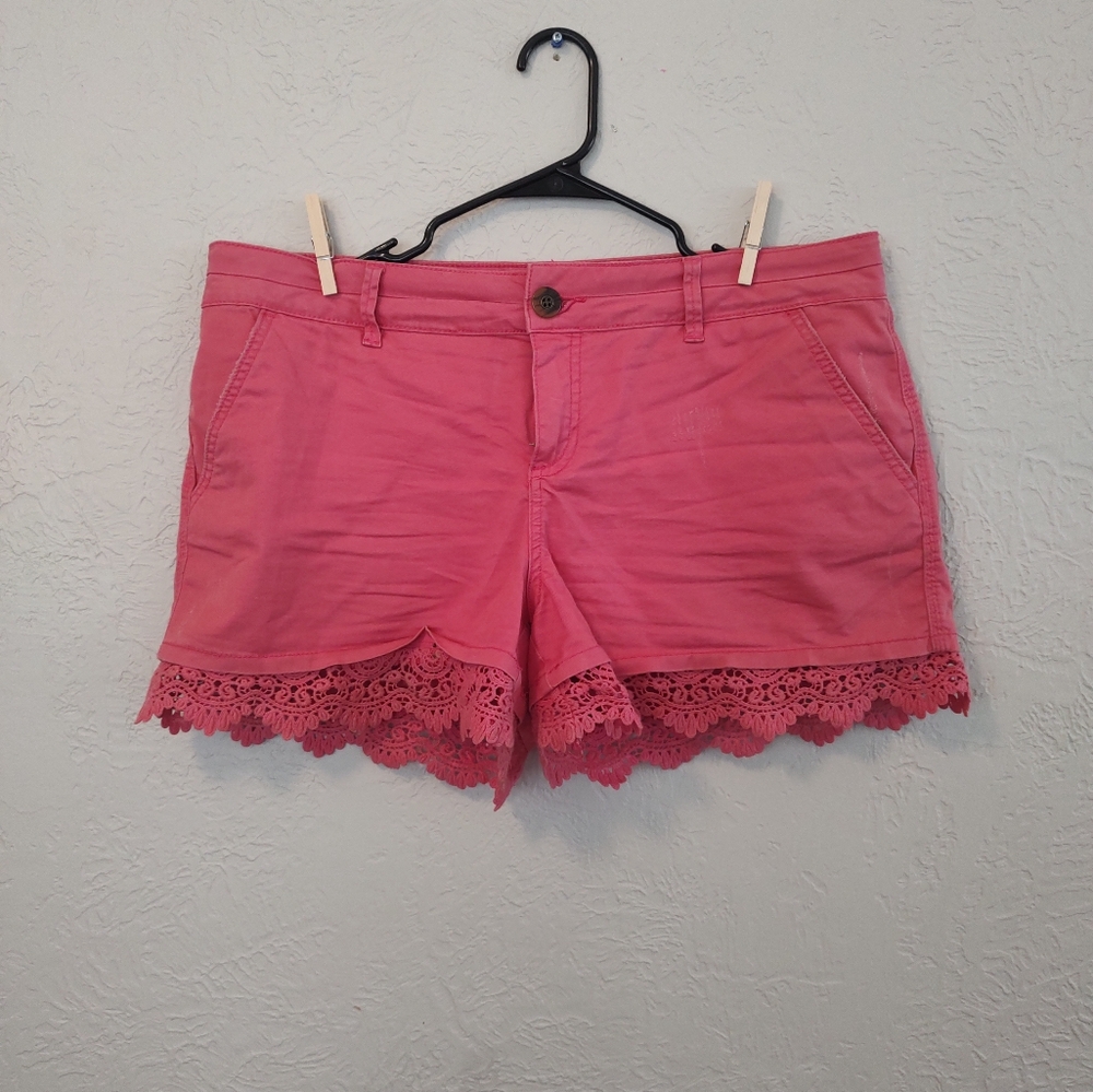 Women's pink shorts